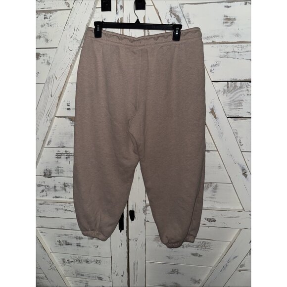 Jordan Flight Fleece Oatmeal Tan Beige Women's Pants, Size XL, FB5113-245 - Picture 12 of 13